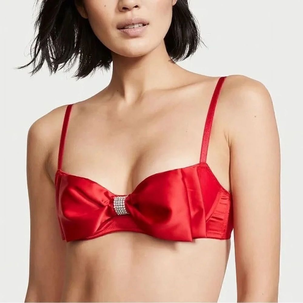 Victoria's Secret Lipstick Red Dream Angels Wicked Unlined Bow Balconette Bra